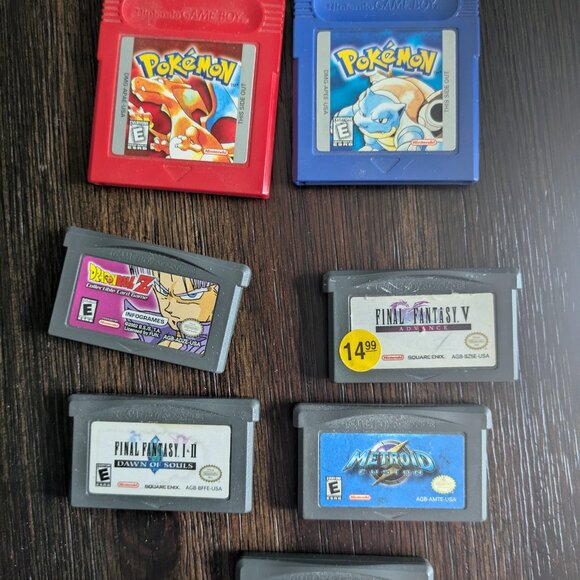 Nintendo Game Boy advance and games (Pokemon Red, Pokemon Blue, and others) - Picture 5 of 13